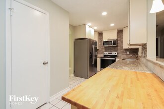24022 Wassail Way in Katy, TX - Building Photo - Building Photo