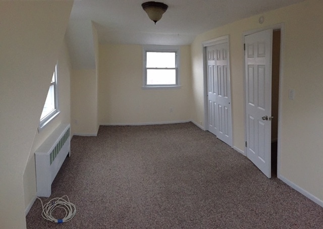392 Sherbrooke Rd in Lindenhurst, NY - Building Photo