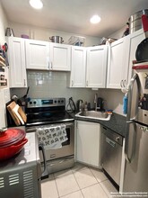 84 W Concord St, Unit 1 in Boston, MA - Building Photo - Building Photo