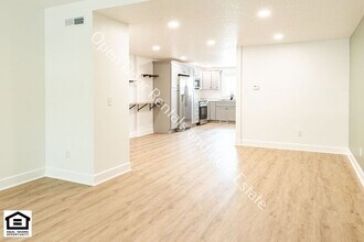 15018 Tally Ho Dr in Huntertown, IN - Foto de edificio - Building Photo
