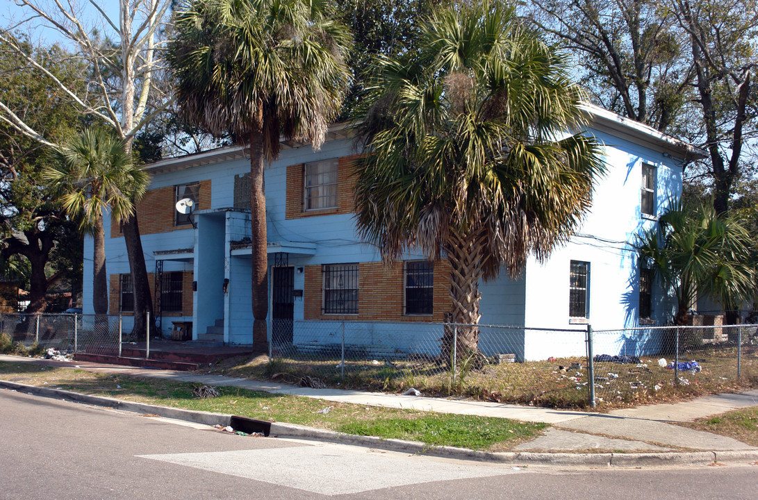 3307 Chase Ave in Jacksonville, FL - Foto de edificio