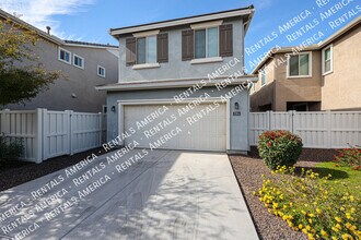 2264 S Wallrade Ln in Gilbert, AZ - Building Photo - Building Photo