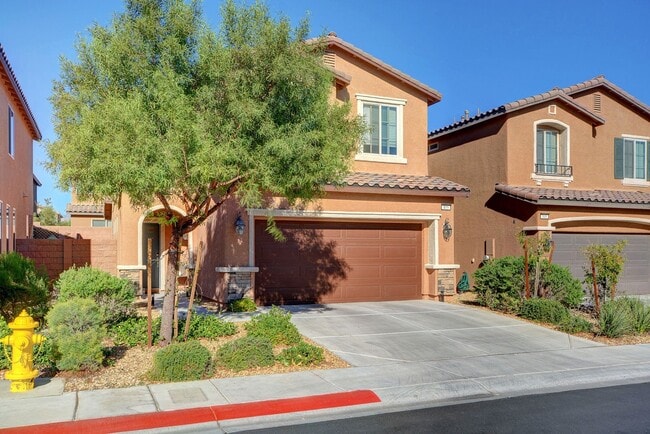 855 Cool Aquamarine St in Las Vegas, NV - Building Photo - Building Photo