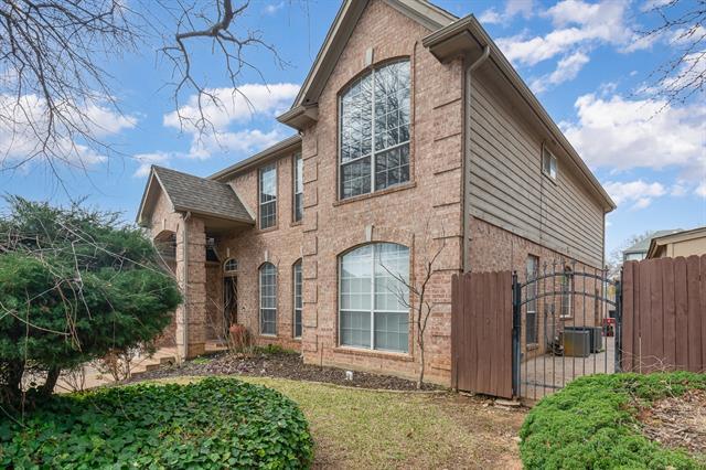 2144 Brookgate Dr in Grapevine, TX - Building Photo - Building Photo