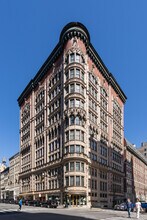 45 E 66th St in New York, NY - Building Photo - Building Photo