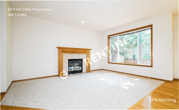 8019 NE 179th Pl in Kenmore, WA - Building Photo - Building Photo