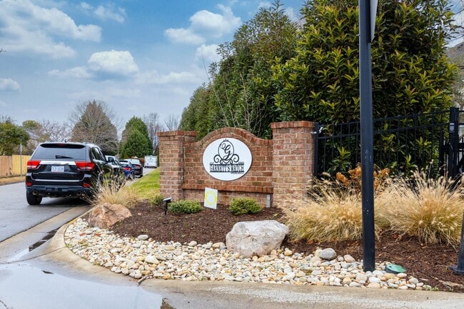 5301 Chalet Pl in Virginia Beach, VA - Building Photo - Building Photo