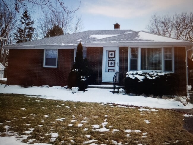 222 Frankhauser Rd in Buffalo, NY - Building Photo - Building Photo