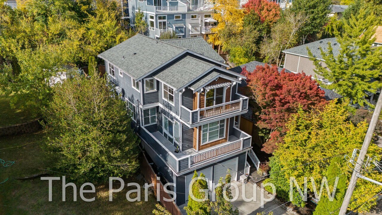 1809 Martin Luther King Jr Way in Seattle, WA - Building Photo