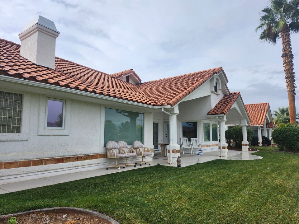 66 150 S Crystal Lakes Dr in Saint George, UT - Building Photo