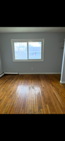 1427 Oneida St, Unit B-4 in Utica, NY - Building Photo - Building Photo