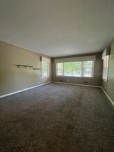 3624 Croyden Ave in Kalamazoo, MI - Building Photo - Building Photo