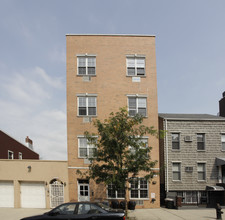 31 Conselyea St in Brooklyn, NY - Building Photo - Building Photo