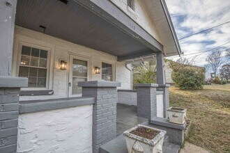 1148 Baker Ave in Knoxville, TN - Building Photo - Building Photo