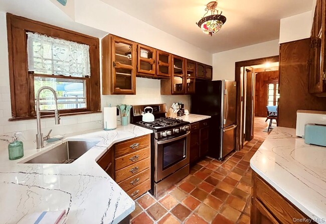 15 Locust Dr in Cold Spring, NY - Building Photo - Building Photo