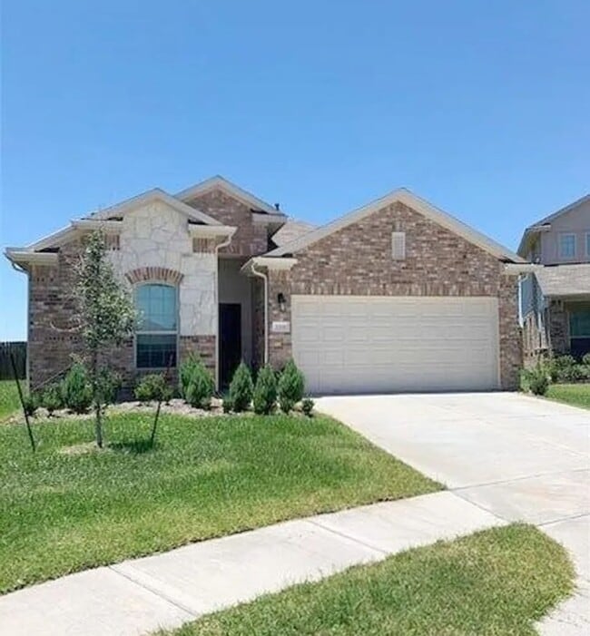 property at 2310 Escue Ct