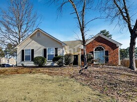 4607 Noah Overlook E in Acworth, GA - Building Photo