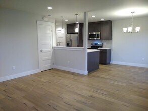 1401 11th St in Hood River, OR - Building Photo - Building Photo