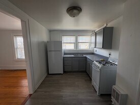 89 Main Ave, Unit 5 in Ocean Grove, NJ - Building Photo