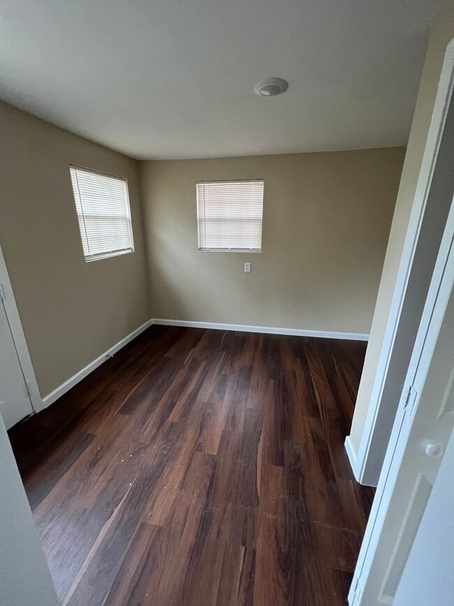 345 S 12th St in Silsbee, TX - Building Photo - Building Photo