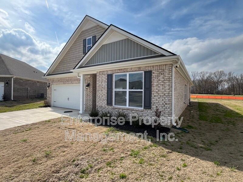 80 Burr Oak Cv in Oakland, TN - Building Photo