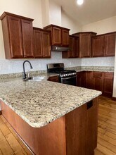 185 Locust Dr in North Liberty, IA - Foto de edificio - Building Photo