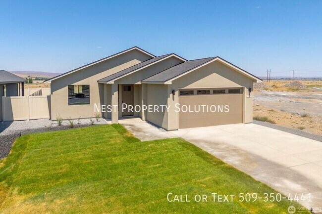 1127 9th Ave NE in Ephrata, WA - Building Photo - Building Photo