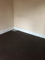 88 N Buena Vista St in Newark, OH - Building Photo