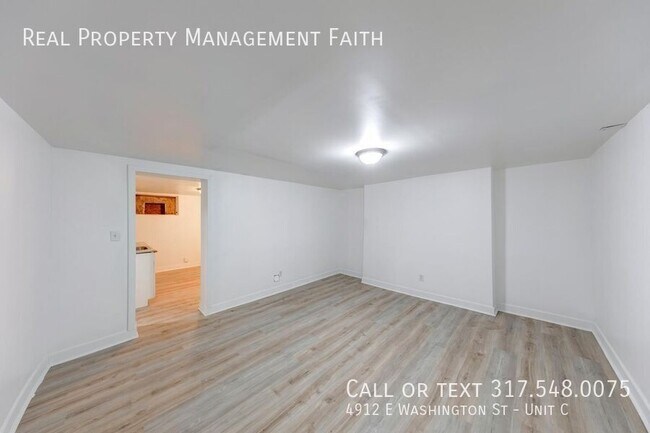 4912 E Washington St in Indianapolis, IN - Building Photo - Building Photo