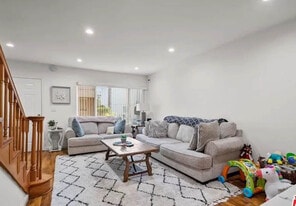 6252 Morse Ave in North Hollywood, CA - Building Photo