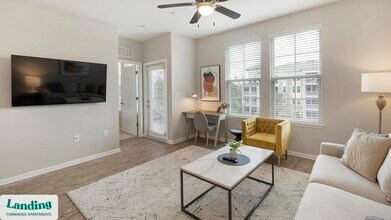 2300 Tapestry Park Dr in Land O Lakes, FL - Building Photo - Building Photo