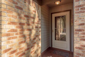 24 Yewleaf Rd in Spring, TX - Building Photo - Building Photo