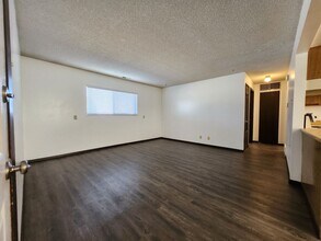 2103 Chautard Dr in Pueblo, CO - Building Photo - Building Photo