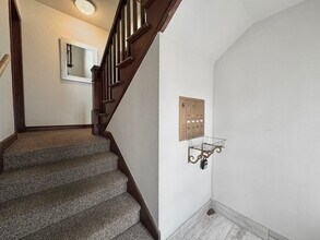 3525-3527 Lawn Ave, Unit 3527 in St. Louis, MO - Building Photo - Building Photo