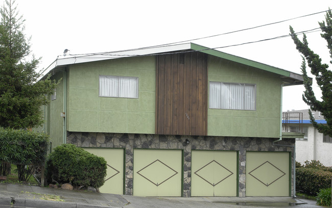 1722 163rd Ave in San Leandro, CA - Building Photo - Building Photo