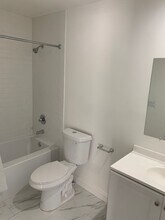 5838 8th Ave in Los Angeles, CA - Building Photo - Building Photo