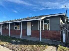 2250 Home Ave in Klamath Falls, OR - Building Photo