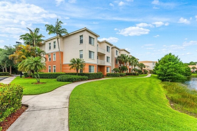 property at 10106 Myrtlewood Cir W