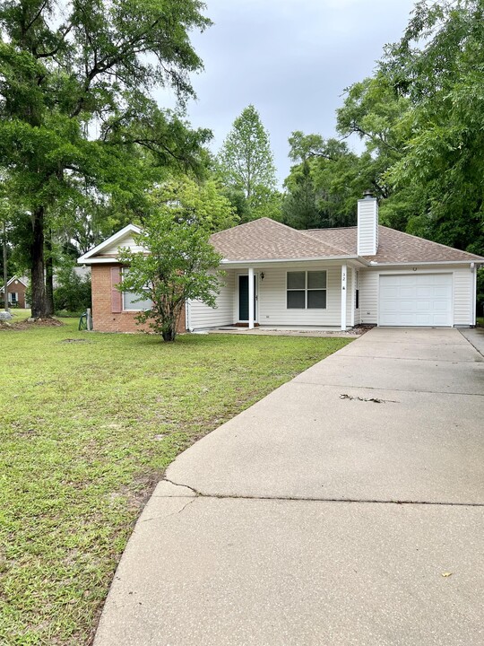 32 Magnolia Ridge in Crawfordville, FL - Building Photo