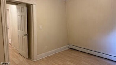 16-18 N 4th St in Paterson, NJ - Building Photo - Building Photo