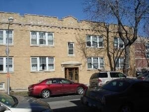 2336 W Waveland Ave in Chicago, IL - Building Photo