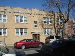property at 2336 W Waveland Ave