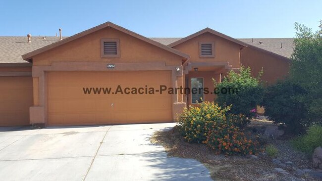 property at 2145 E Calle Gran Desierto