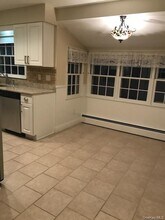 116 Meadow Rd in Briarcliff Manor, NY - Building Photo - Building Photo