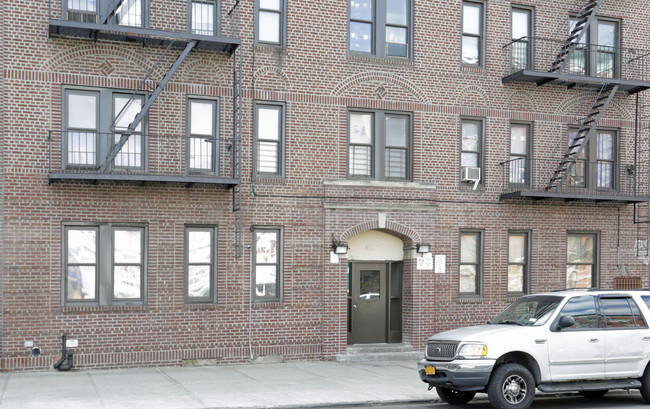 582-586 Southern Blvd in Bronx, NY - Building Photo - Building Photo