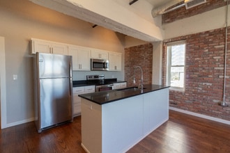 310 E 1st St in Tulsa, OK - Building Photo - Building Photo
