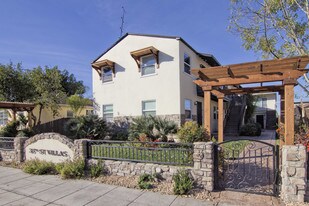 35th Street Villas in San Diego, CA - Building Photo