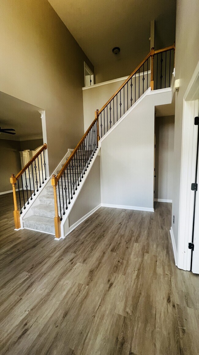 116 Clearview Ct in Sanford, NC - Building Photo - Building Photo