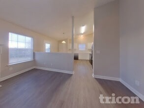 7031 Red Bud Cir in Charlotte, NC - Foto de edificio - Building Photo