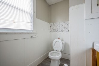 1022 19th St NW in Canton, OH - Building Photo - Building Photo